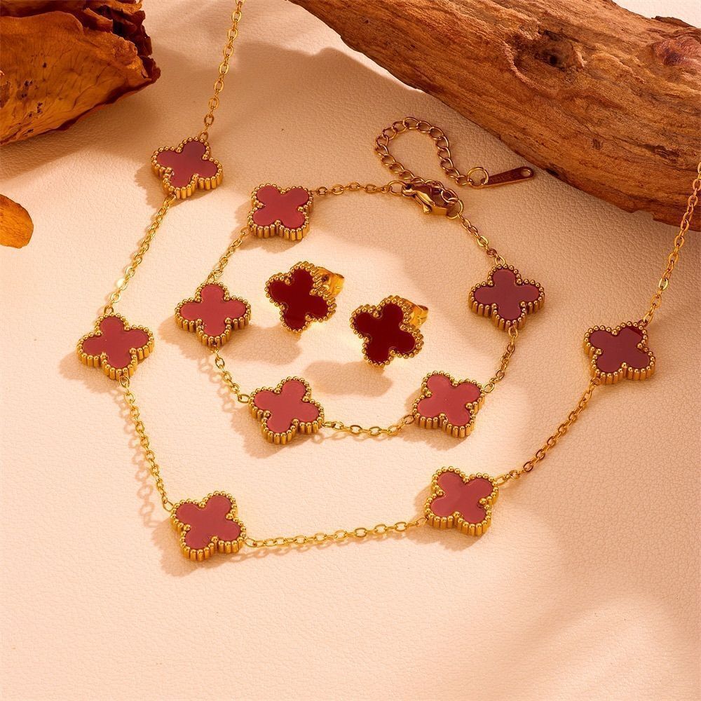 Elegant Gold and Red Clover Jewelry Set 18K GP